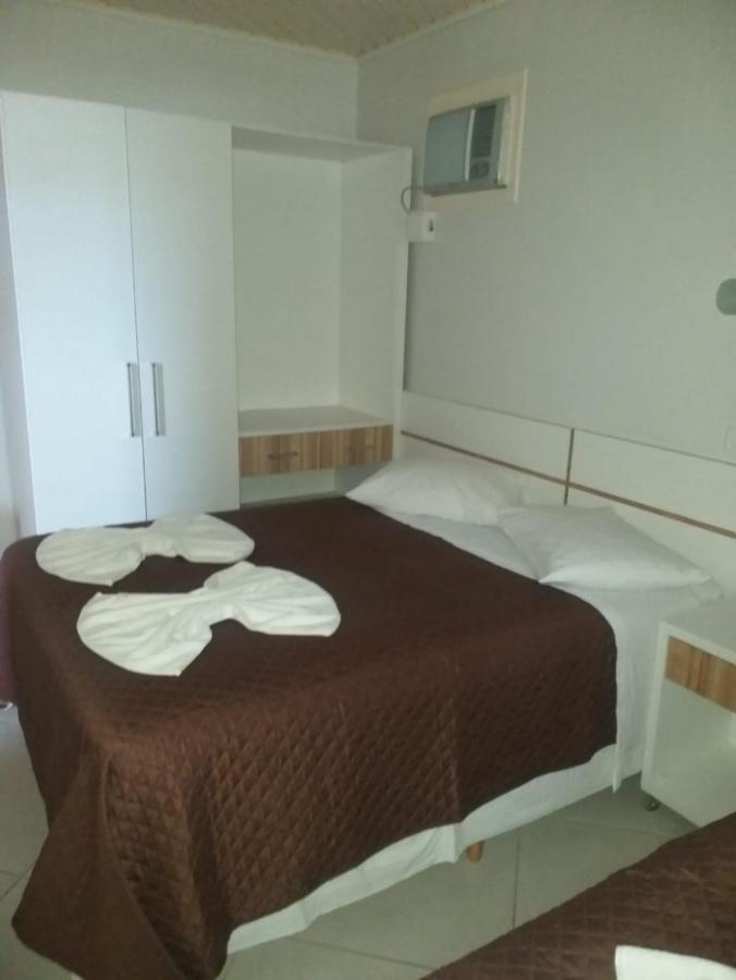 Residencial Ilha Dourada 호텔 고베르나도르 셀소 하모스 외부 사진