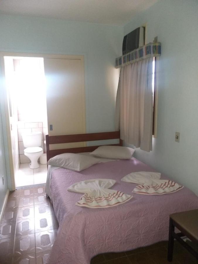 Residencial Ilha Dourada 호텔 고베르나도르 셀소 하모스 외부 사진