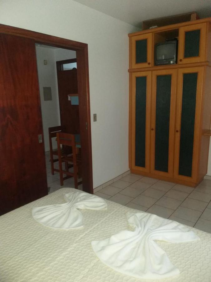 Residencial Ilha Dourada 호텔 고베르나도르 셀소 하모스 외부 사진
