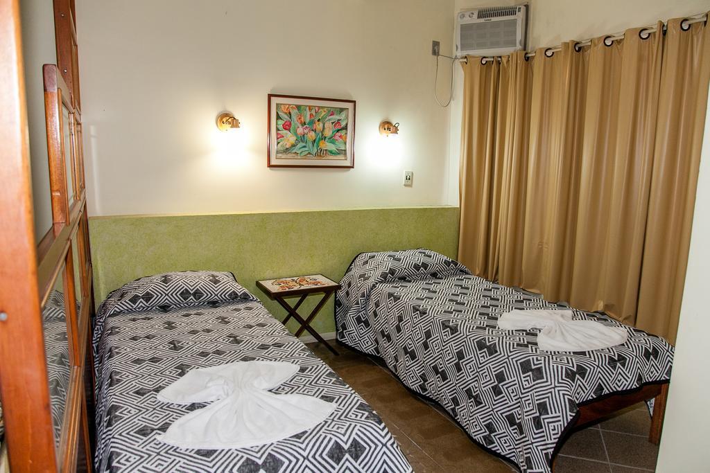Residencial Ilha Dourada 호텔 고베르나도르 셀소 하모스 객실 사진